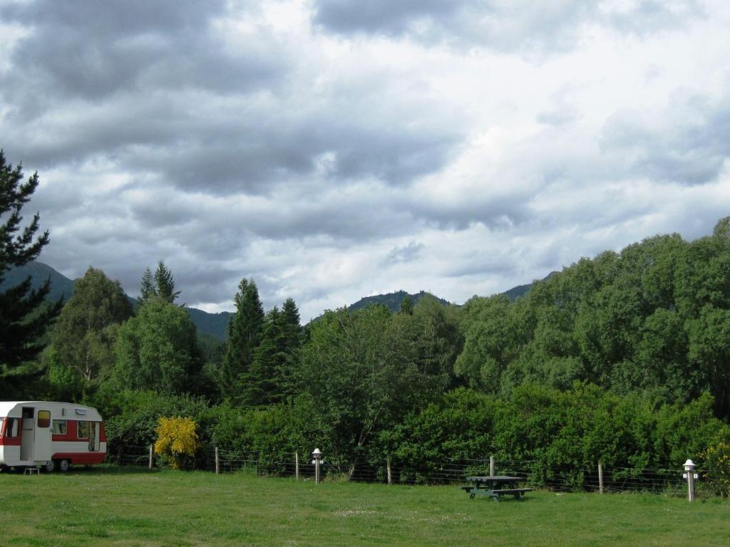Alpine Holiday Apartments & Campground Hanmer Springs Eksteriør bilde